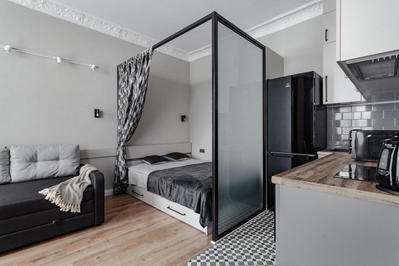 City Centre Silver Apartment Odesa Exterior photo