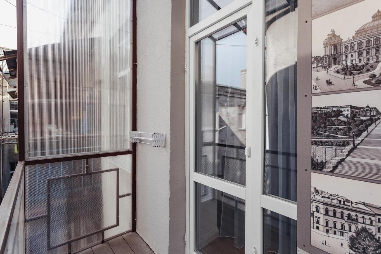 City Centre Silver Apartment Odesa Exterior photo